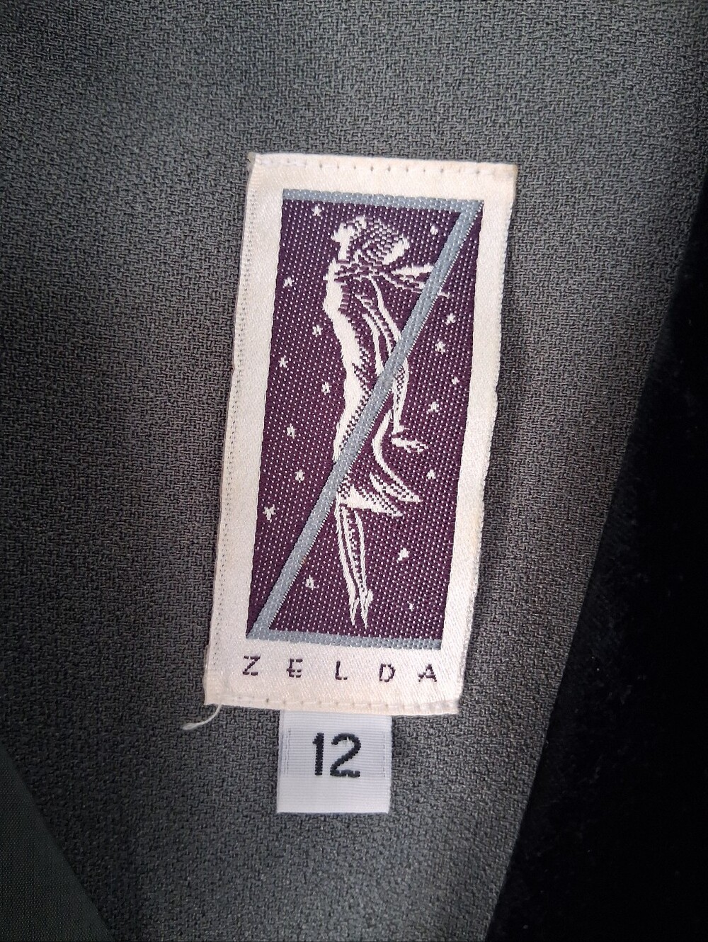 vintage Zelda Women's Gray Blazer with Black Velvet Shawl Collar Size 12 - Picture 2 of 10